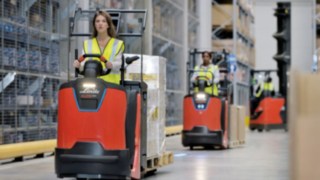 Die Kommissionierer N20 von Linde Material Handling mit vorderem LED-Licht