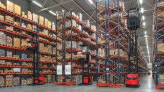 Lagerregal mit Lagertechnik