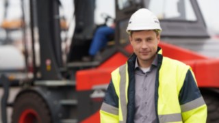 René Drägert, Logistikplaner bei Liebherr