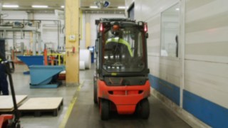 Der Linde Safety Guard im Einsatz bei Smurfit Kappa LithoPac. Linde Safety Guard bei Smurfit Kappa LithoPac