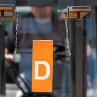 Parcours Holzklötzer stapeln