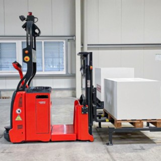 Autonomer Hochhubwagen Linde L-MATIC 